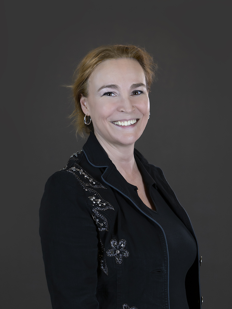 Dr. Mezei Jánosné Csonka Szabina Babett